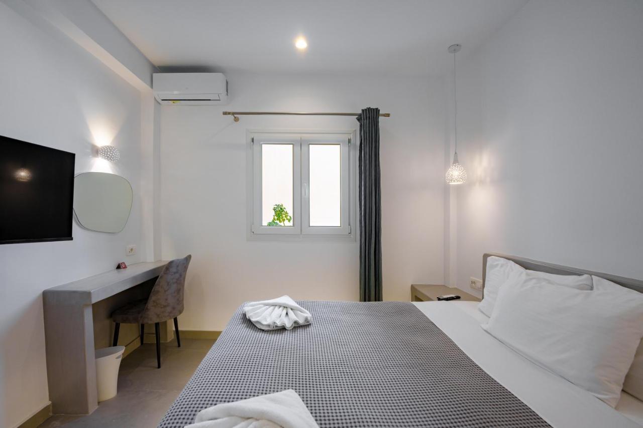 Anna'S Hotel คาร์เทราดอส ภายนอก รูปภาพ