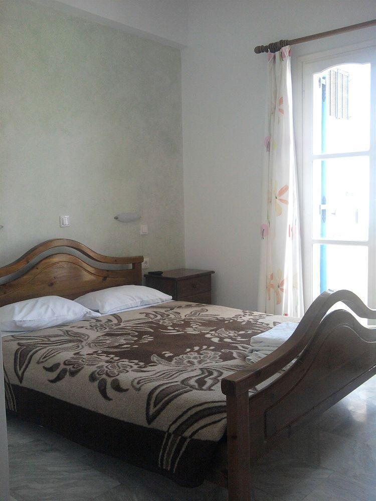 Anna'S Hotel คาร์เทราดอส ภายนอก รูปภาพ